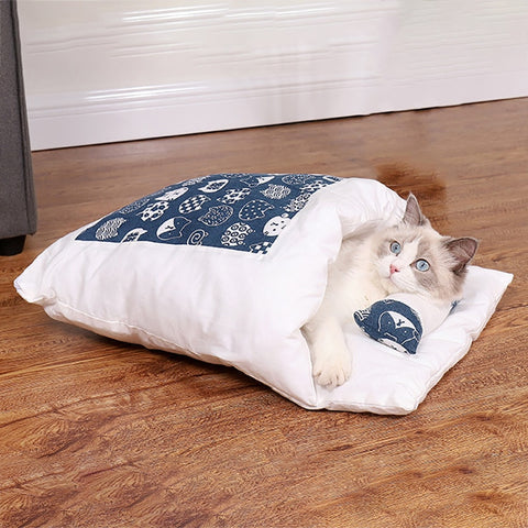 Image of Movable Winter Warm Pet Bed